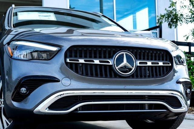 new 2026 Mercedes-Benz GLA 250 car, priced at $46,520
