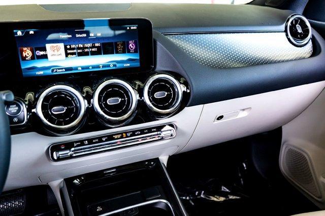 new 2026 Mercedes-Benz GLA 250 car, priced at $46,520