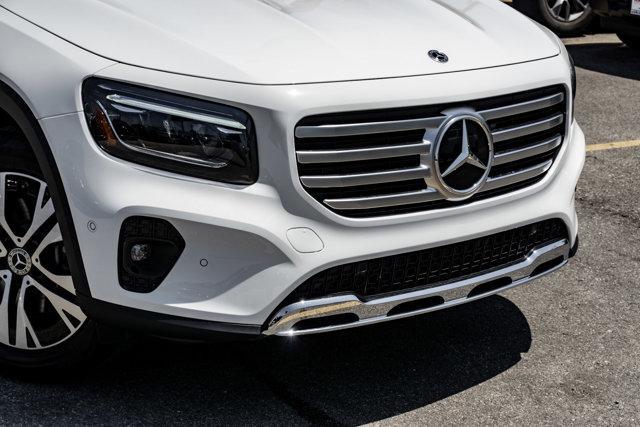 new 2025 Mercedes-Benz GLB 250 car, priced at $47,145