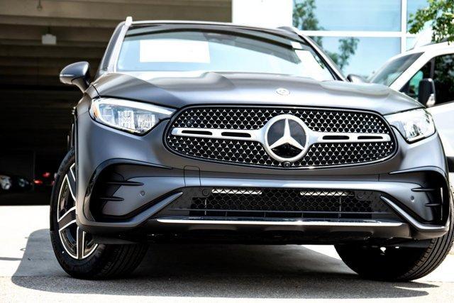 new 2025 Mercedes-Benz GLC 300 car, priced at $63,945