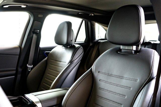 new 2025 Mercedes-Benz GLC 300 car, priced at $63,945