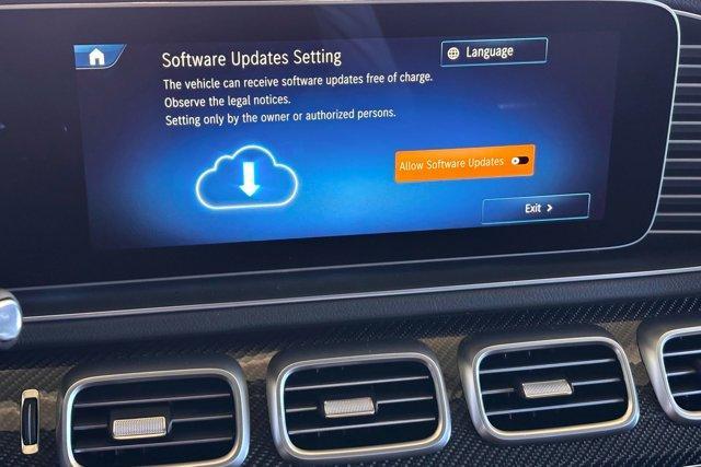 new 2026 Mercedes-Benz AMG GLE 53 car, priced at $98,905