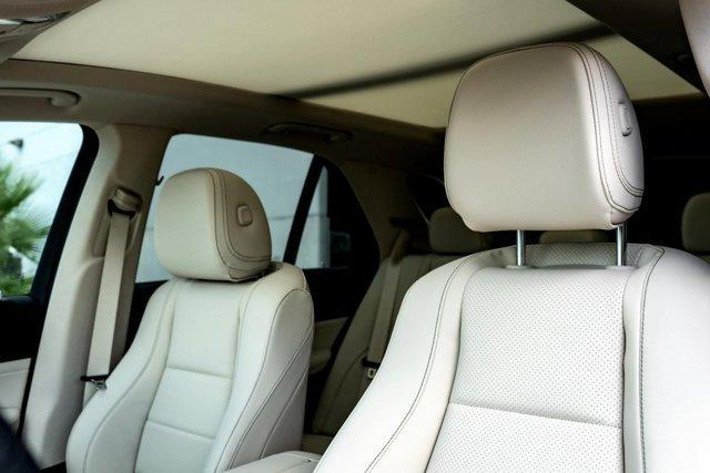 new 2025 Mercedes-Benz GLE 350 car, priced at $69,225