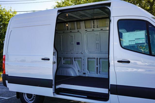 new 2025 Mercedes-Benz Sprinter 2500 car, priced at $58,812