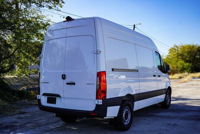 new 2025 Mercedes-Benz Sprinter 2500 car, priced at $58,812