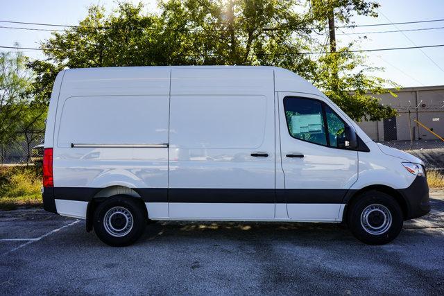 new 2025 Mercedes-Benz Sprinter 2500 car, priced at $58,812