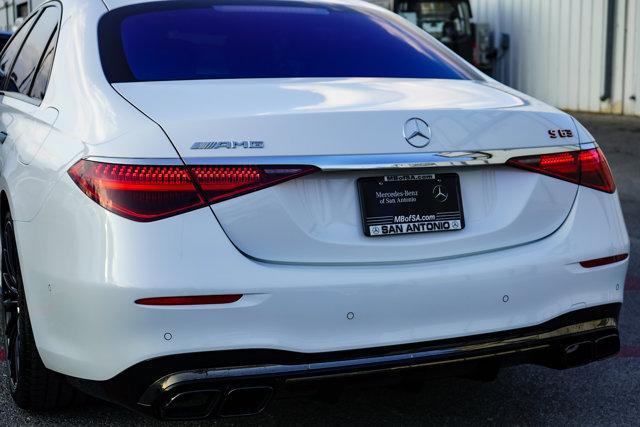 new 2025 Mercedes-Benz AMG S 63 E car, priced at $205,580