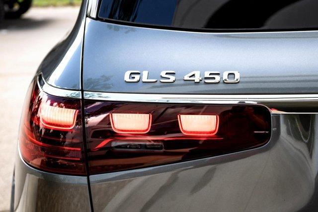 new 2025 Mercedes-Benz GLS 450 car, priced at $101,315