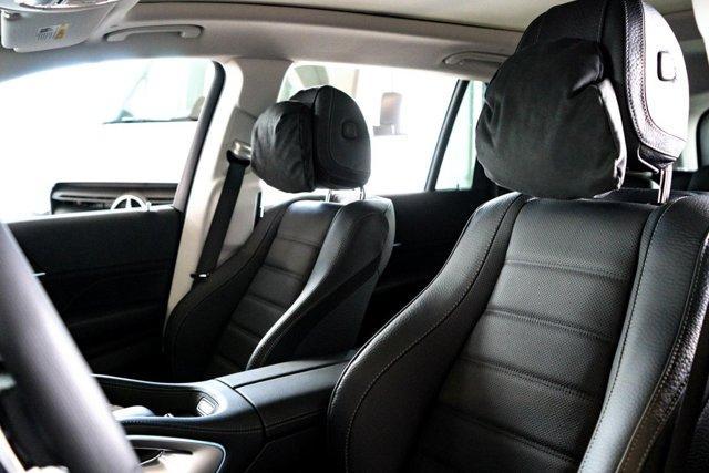 new 2025 Mercedes-Benz GLS 450 car, priced at $101,315