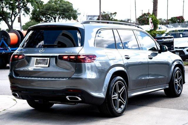 new 2025 Mercedes-Benz GLS 450 car, priced at $101,315