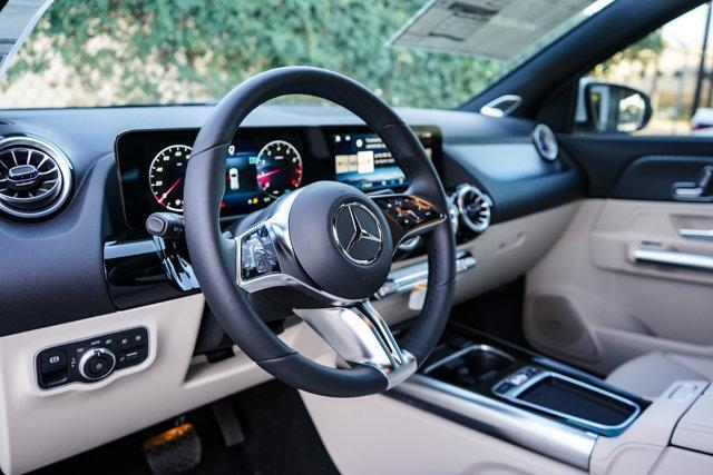 new 2025 Mercedes-Benz GLA 250 car, priced at $48,690