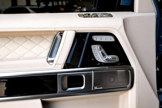 new 2025 Mercedes-Benz AMG G 63 car, priced at $209,890