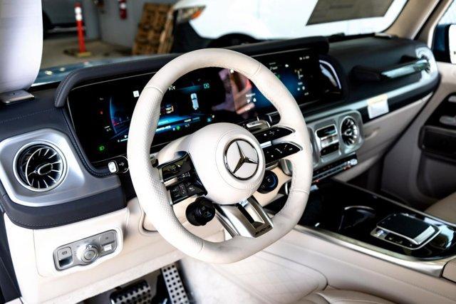 new 2025 Mercedes-Benz AMG G 63 car, priced at $209,890