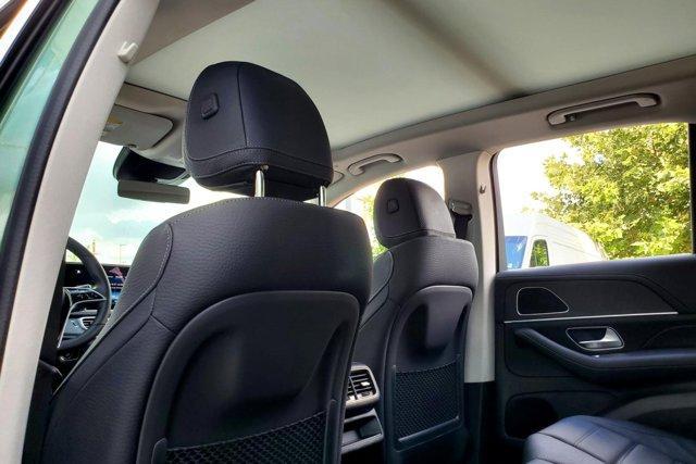 new 2025 Mercedes-Benz GLE 450e car, priced at $91,030