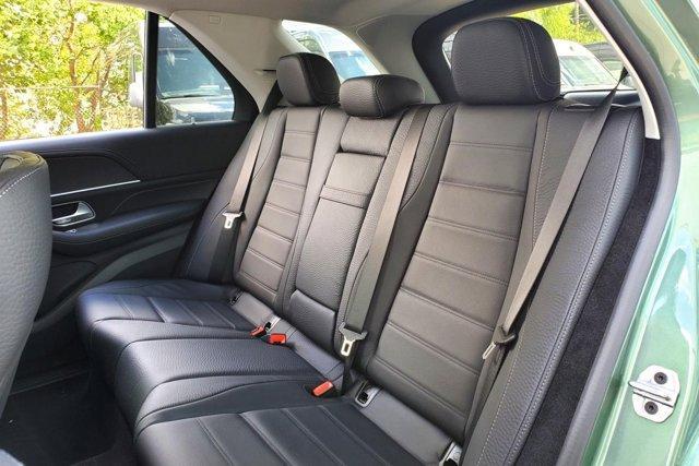 new 2025 Mercedes-Benz GLE 450e car, priced at $91,030