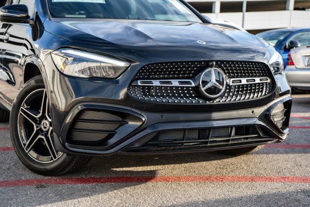 new 2025 Mercedes-Benz GLA 250 car, priced at $50,620