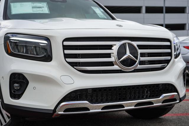 new 2025 Mercedes-Benz GLB 250 car, priced at $48,645