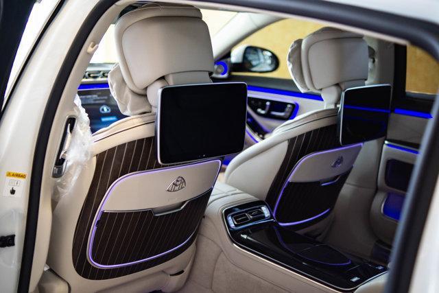 new 2024 Mercedes-Benz Maybach S 580 car, priced at $214,700