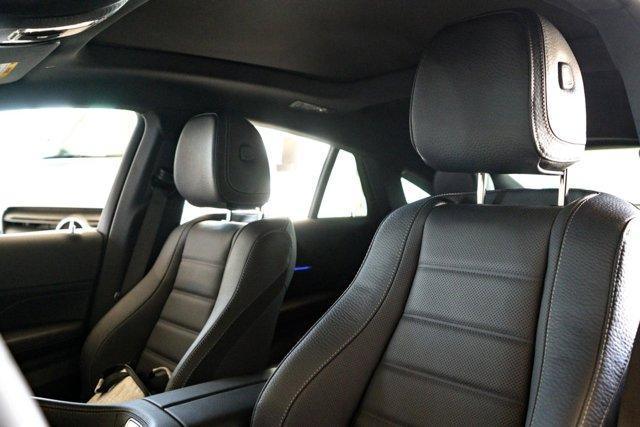 new 2025 Mercedes-Benz GLE 450 car, priced at $84,240