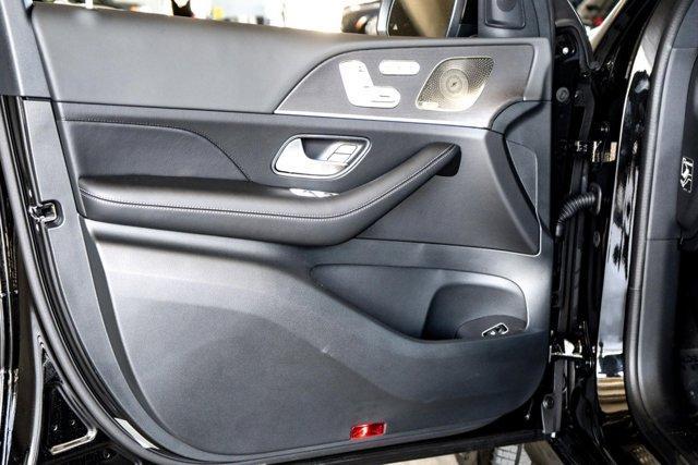 new 2025 Mercedes-Benz GLE 450 car, priced at $84,240