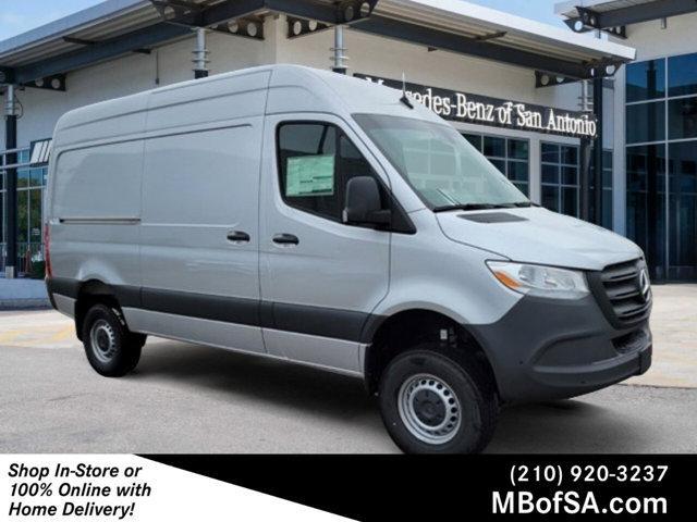 new 2024 Mercedes-Benz Sprinter 2500 car, priced at $72,422