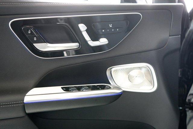 new 2025 Mercedes-Benz GLC 300 car, priced at $60,415