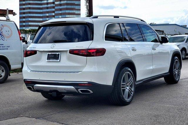 new 2025 Mercedes-Benz GLS 450 car, priced at $106,165