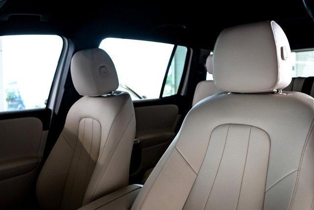 new 2025 Mercedes-Benz GLB 250 car, priced at $47,110