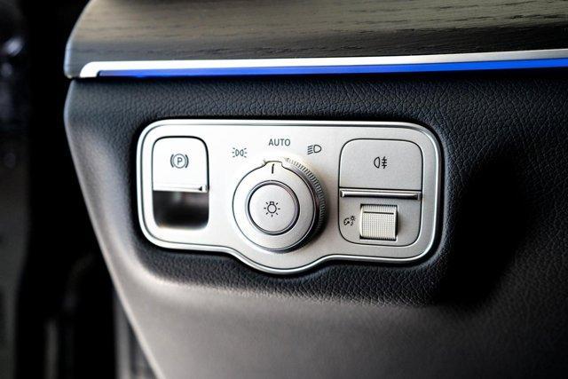 new 2025 Mercedes-Benz GLS 450 car, priced at $100,365