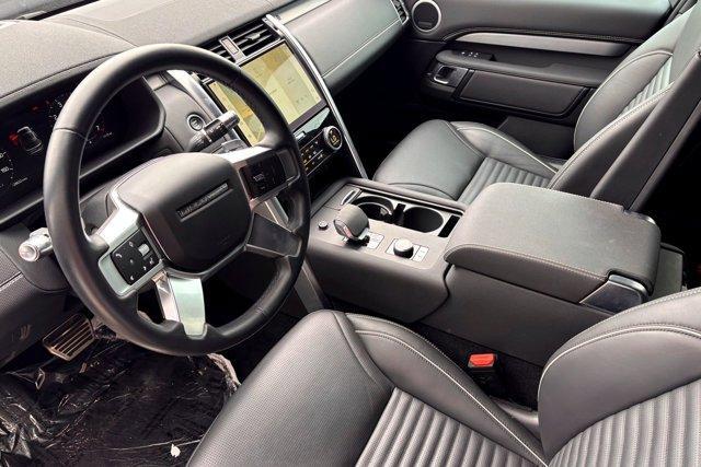 used 2022 Land Rover Discovery car, priced at $37,860