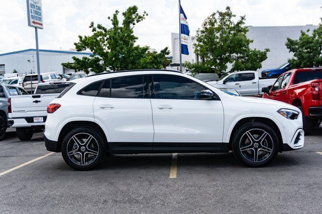 new 2025 Mercedes-Benz GLA 250 car, priced at $50,920