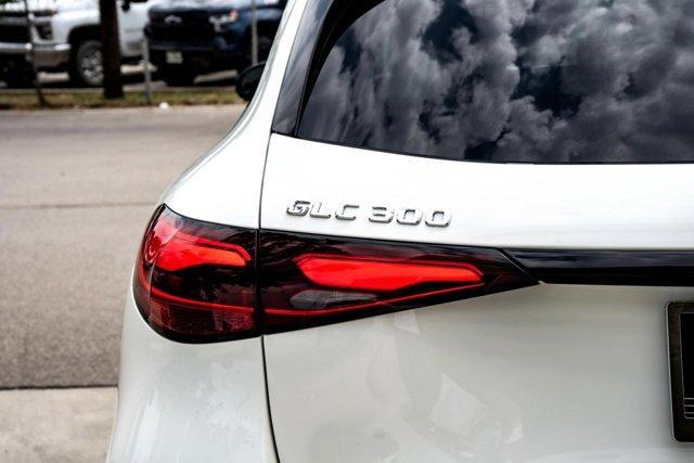 new 2025 Mercedes-Benz GLC 300 car, priced at $57,505