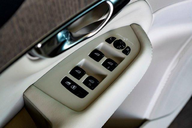 used 2023 Volvo XC90 Recharge Plug-In Hybrid car, priced at $47,055