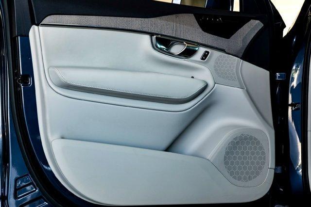 used 2023 Volvo XC90 Recharge Plug-In Hybrid car, priced at $47,055