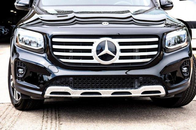 used 2025 Mercedes-Benz GLB 250 car, priced at $47,502