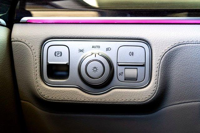 used 2024 Mercedes-Benz GLE 450 Plug-In Hybrid car, priced at $50,995