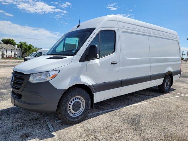 new 2024 Mercedes-Benz Sprinter 2500 car, priced at $60,192