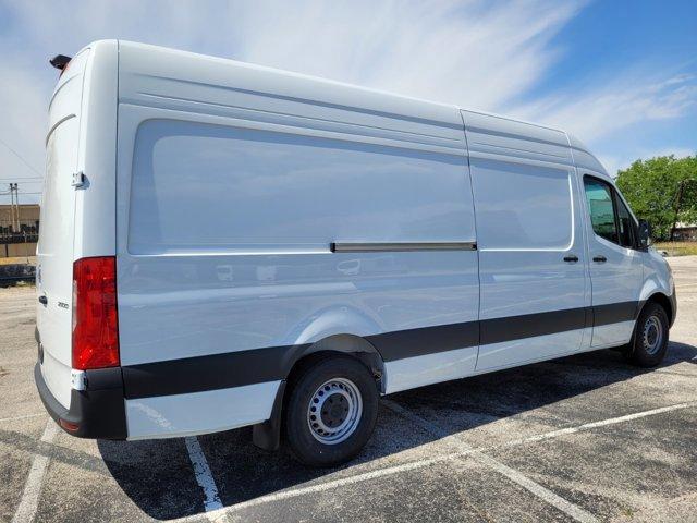 new 2024 Mercedes-Benz Sprinter 2500 car, priced at $60,192