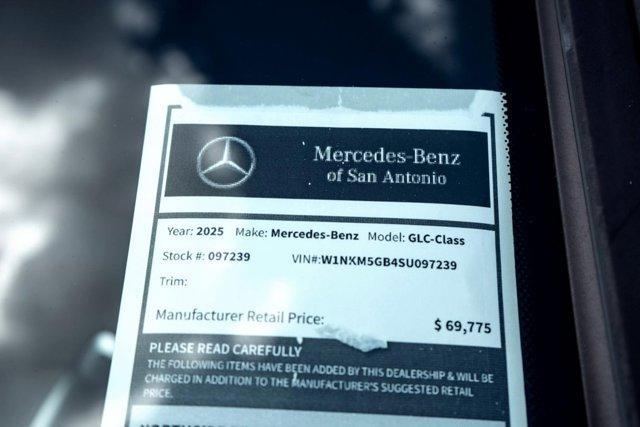 new 2025 Mercedes-Benz GLE 450e car, priced at $89,120