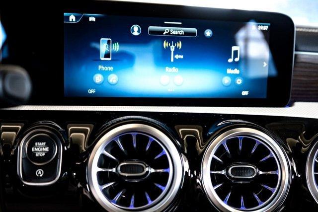 new 2025 Mercedes-Benz CLA 250 car, priced at $46,570