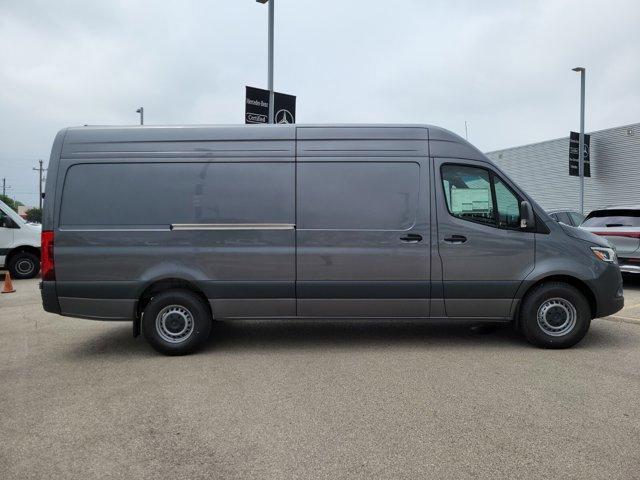 new 2024 Mercedes-Benz Sprinter 2500 car, priced at $69,784