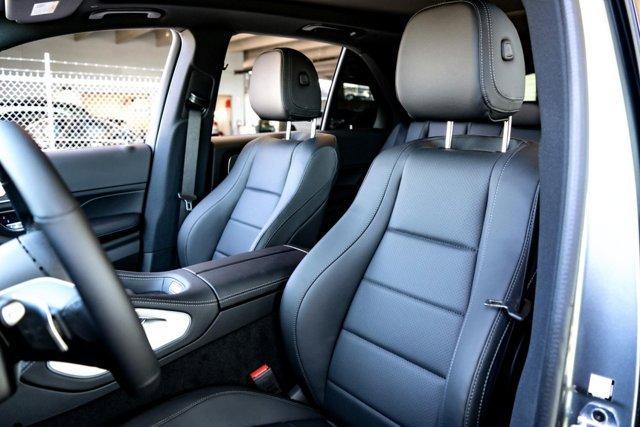new 2025 Mercedes-Benz GLE 450e car, priced at $79,595