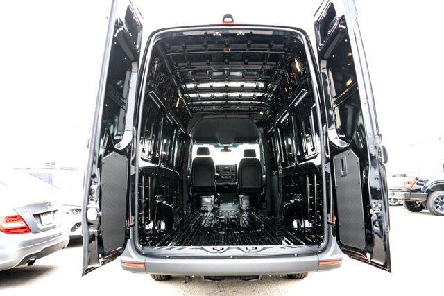 new 2025 Mercedes-Benz Sprinter 2500 car, priced at $66,408