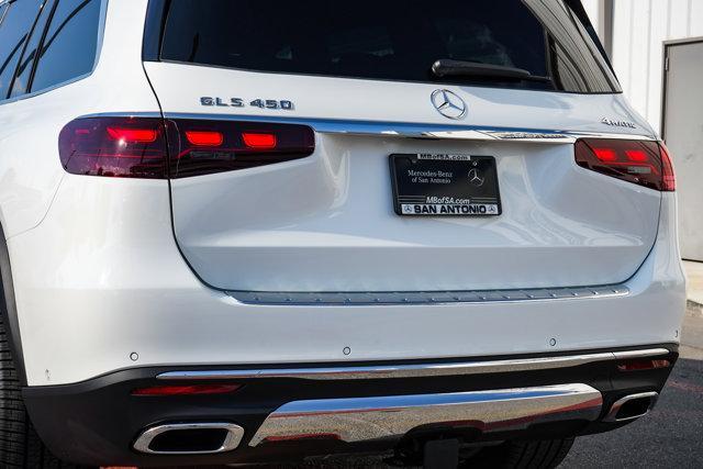 new 2025 Mercedes-Benz GLS 450 car, priced at $96,945