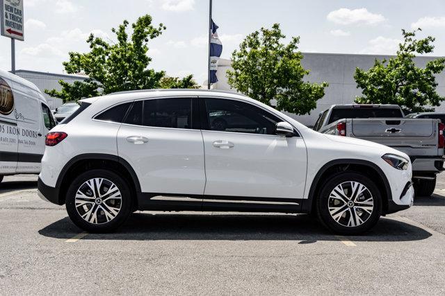 new 2025 Mercedes-Benz GLA 250 car, priced at $45,650