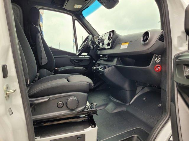 new 2024 Mercedes-Benz Sprinter 2500 car, priced at $77,108