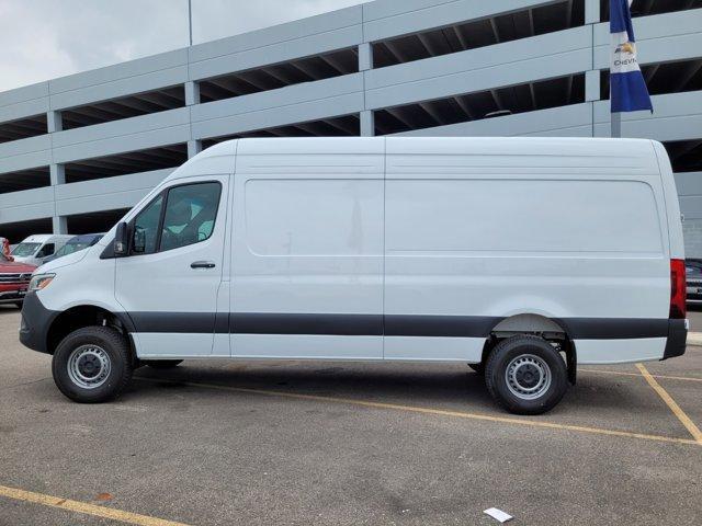 new 2024 Mercedes-Benz Sprinter 2500 car, priced at $77,108