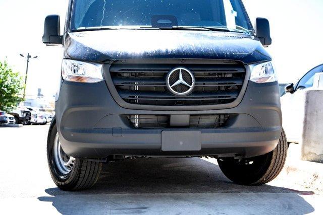 new 2025 Mercedes-Benz Sprinter 2500 car, priced at $66,408