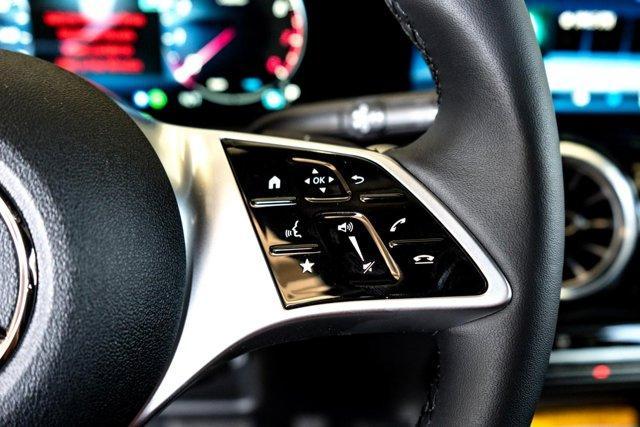 new 2025 Mercedes-Benz GLB 250 car, priced at $47,315