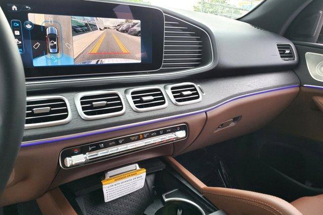 new 2025 Mercedes-Benz GLE 450 car, priced at $81,345